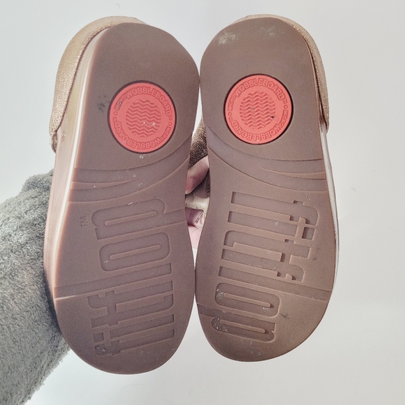 Fit Flop Cha Cha Beaded Fringe Thong Style Sandals - Picture 5 of 7